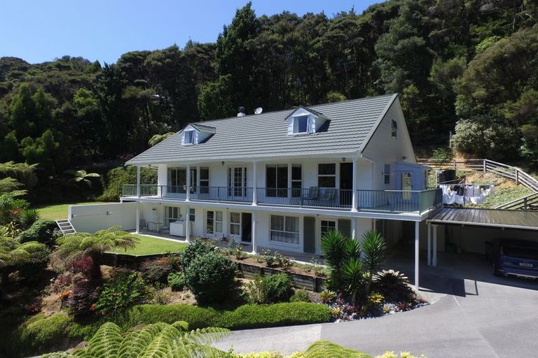 Photo of property in 48 Joyces Road, Paihia, 0200