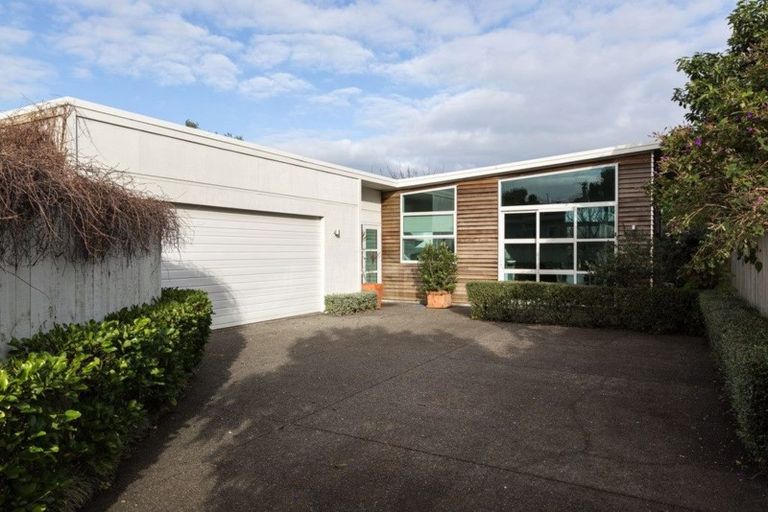 Photo of property in 22 Richmond Street, Waitara, 4320