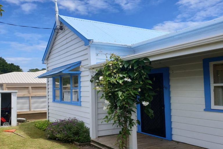 Photo of property in 1/30 Bulteel Street, New Plymouth, 4310