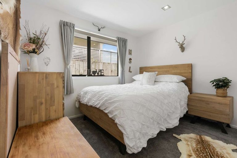 Photo of property in 43 Oceania Sands Way, Papamoa Beach, Papamoa, 3118