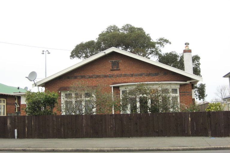 Photo of property in 245 Macandrew Road, Forbury, Dunedin, 9012