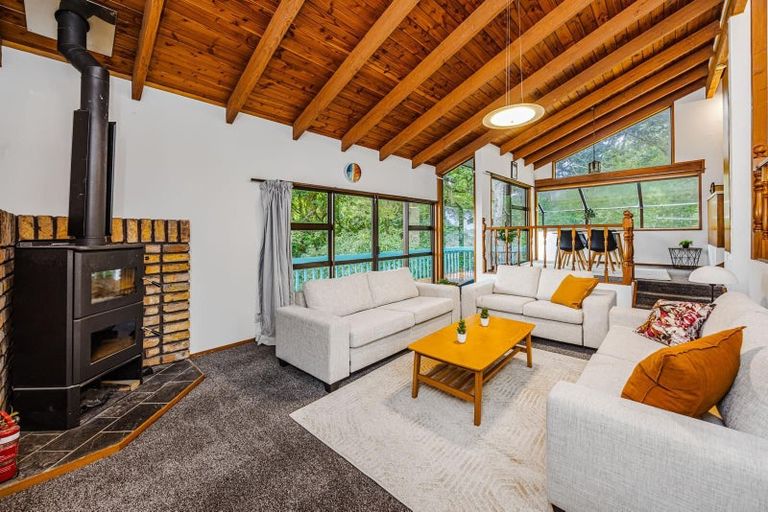 Photo of property in 161 Everglade Drive, Totara Heights, Auckland, 2105