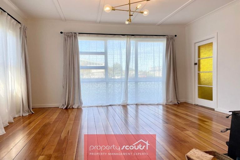 Photo of property in 29 Cutfield Road, New Plymouth, 4310