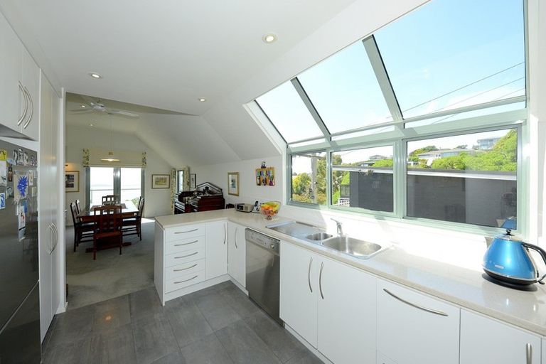 Photo of property in 185 Mount Pleasant Road, Mount Pleasant, Christchurch, 8081