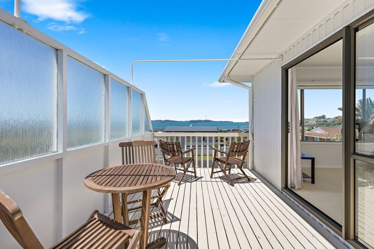 Photo of property in 10 Tara Place, Snells Beach, 0920