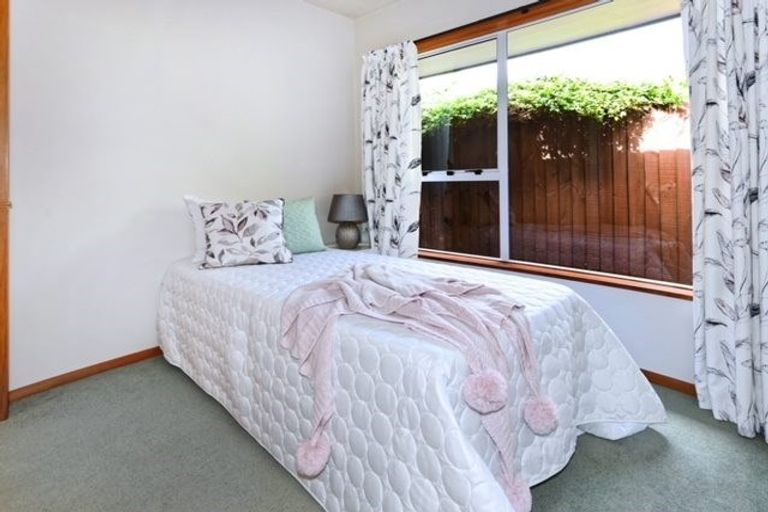 Photo of property in 2/18 Murmont Street, Bishopdale, Christchurch, 8053