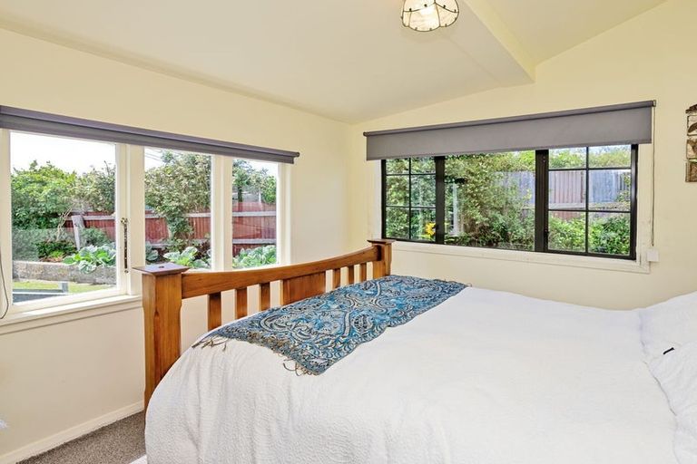 Photo of property in 3 Morton Street, Tuatapere, 9620