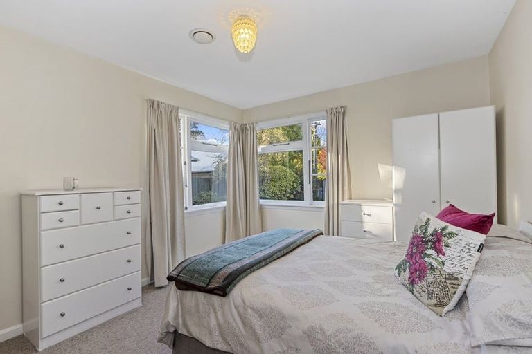 Photo of property in 105 Mcfaddens Road, St Albans, Christchurch, 8052
