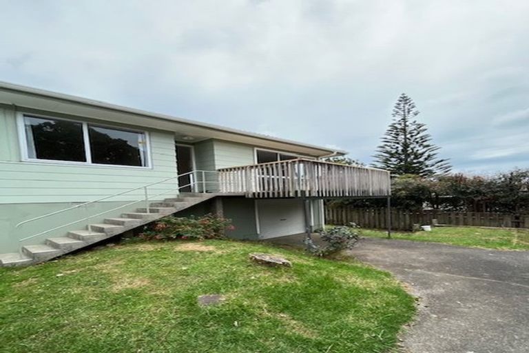 Photo of property in 2/19 Solar Road, Glen Eden, Auckland, 0602