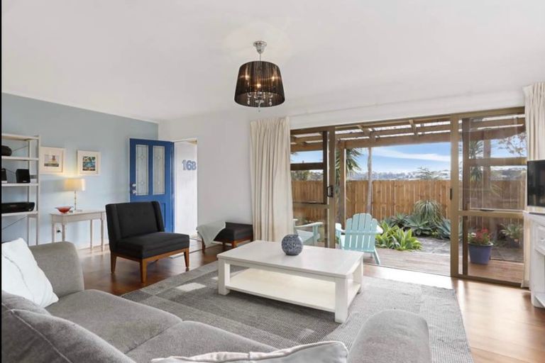 Photo of property in 2/16 Hollyhock Place, Browns Bay, Auckland, 0630