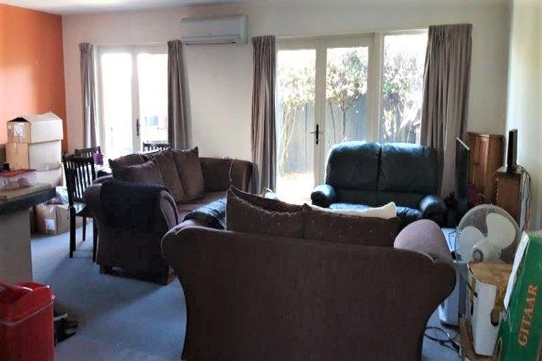 Photo of property in 2/346 Hereford Street, Linwood, Christchurch, 8011