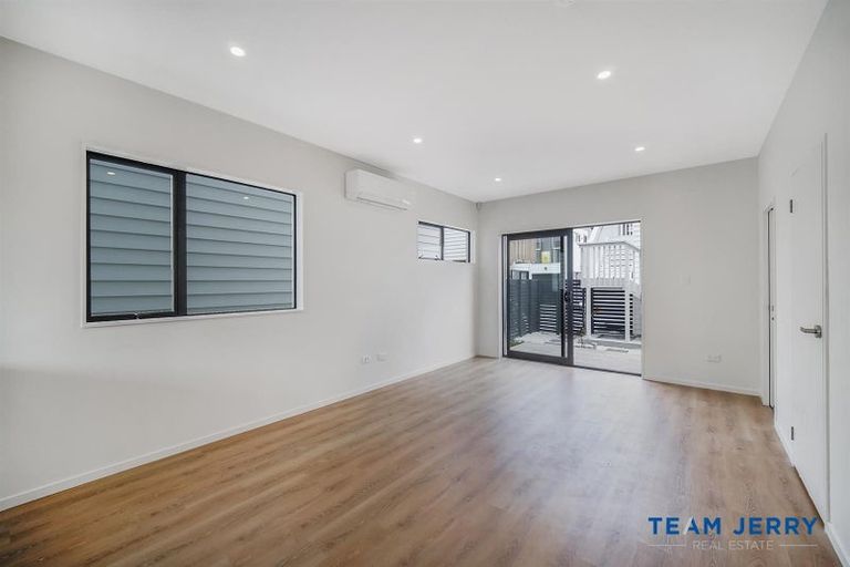 Photo of property in 49 Opoka Street, Papakura, 2110