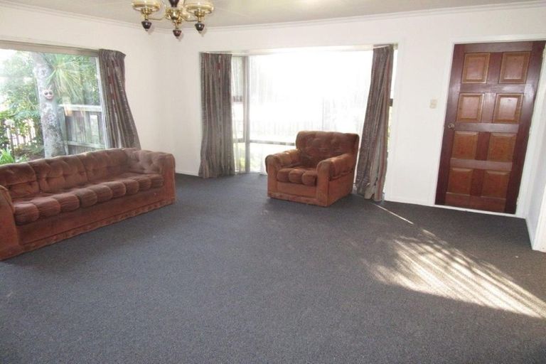 Photo of property in 58 Niven Street, Avondale, Christchurch, 8061