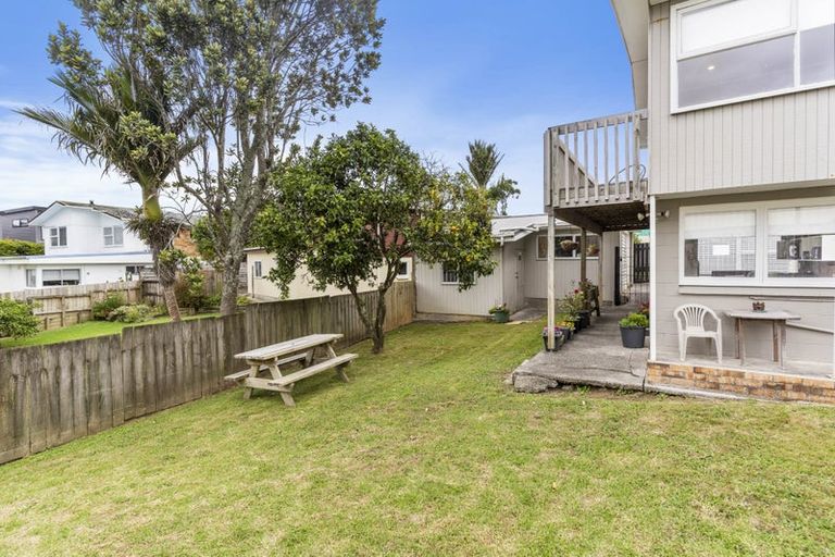 Photo of property in 37 Whitford Road, Howick, Auckland, 2014