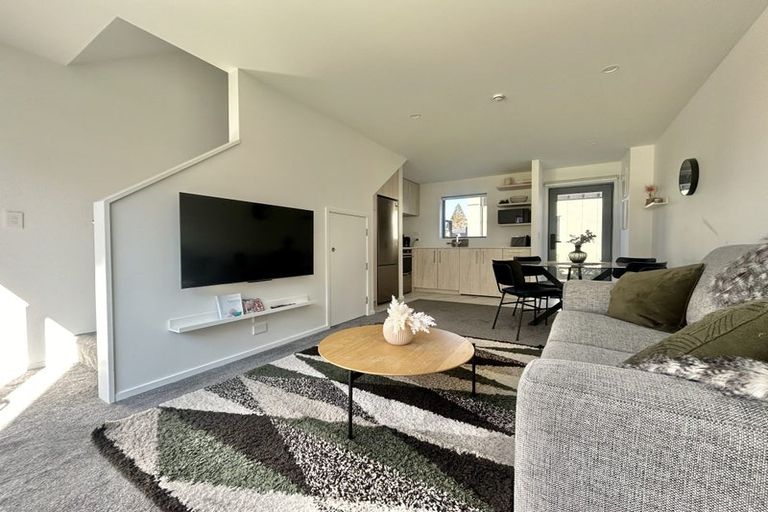 Photo of property in 27 Tensing Place, Sockburn, Christchurch, 8042