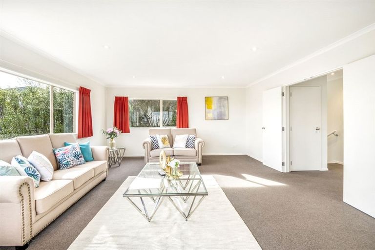 Photo of property in 92 Cyril French Drive, Flat Bush, Auckland, 2016