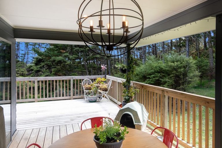 Photo of property in 93 Mcentee Road, Waitakere, Auckland, 0816