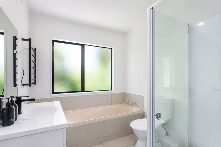 Photo of property in 18 Kotare Street, Fendalton, Christchurch, 8041