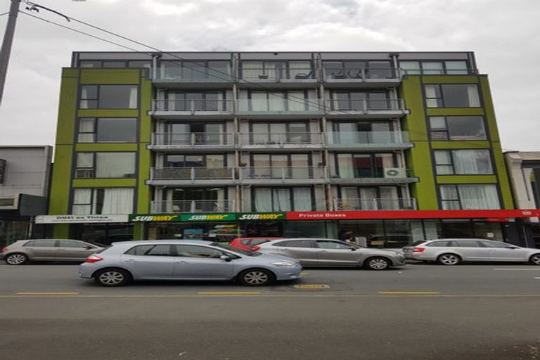 Photo of property in Dual Apartments, 108/142 Vivian Street, Te Aro, Wellington, 6011