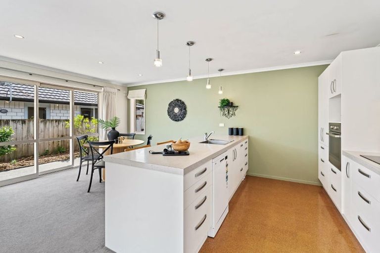 Photo of property in 11 North Crest Drive, Onerahi, Whangarei, 0110