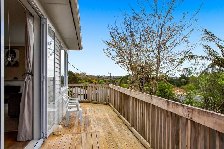 Photo of property in 281 Tukapa Street, Hurdon, New Plymouth, 4310