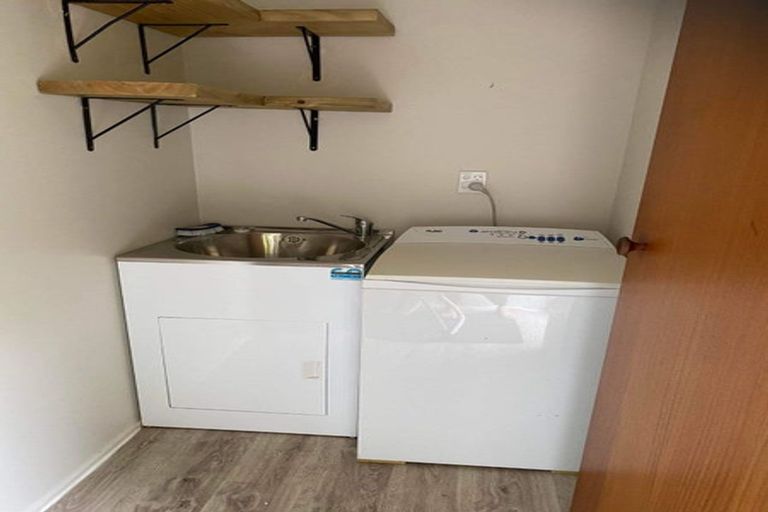 Photo of property in 73 Cherrington Road, Clevedon, Papakura, 2582