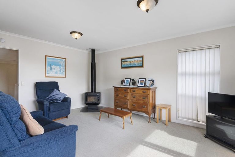 Photo of property in 2/17 Cawthron Crescent, Annesbrook, Nelson, 7011