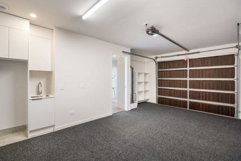 Photo of property in 113 Tahingamanu Road, Hobsonville, Auckland, 0616
