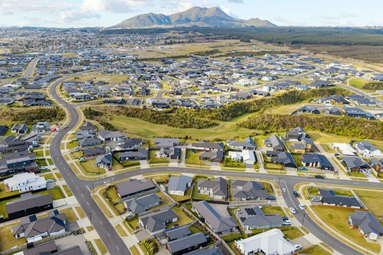 Photo of property in 4 Tawhai Crescent, Wharewaka, Taupo, 3330