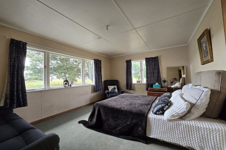 Photo of property in 880 Okahukura Road, Tapora, Wellsford, 0977