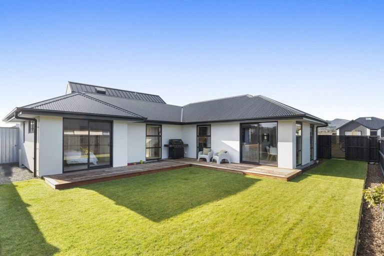 Photo of property in 7 Kirirua Avenue, Halswell, Christchurch, 8025