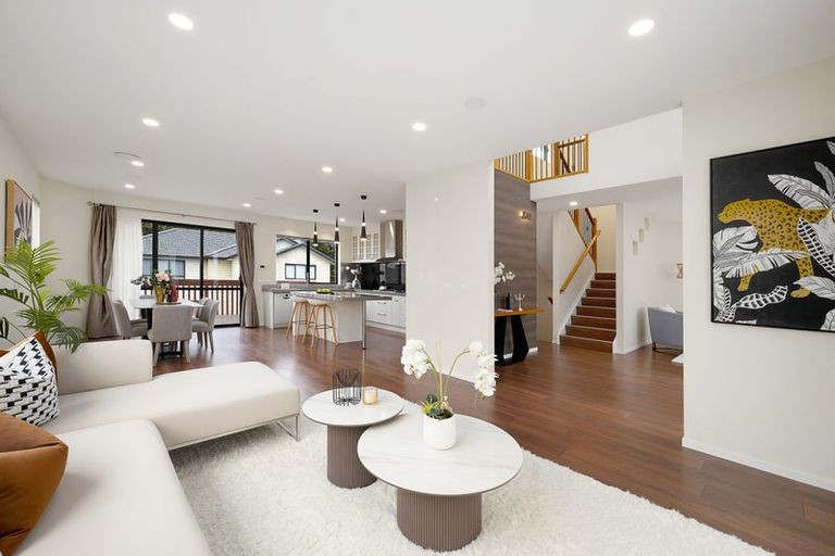 Photo of property in 108 San Valentino Drive, Henderson, Auckland, 0612