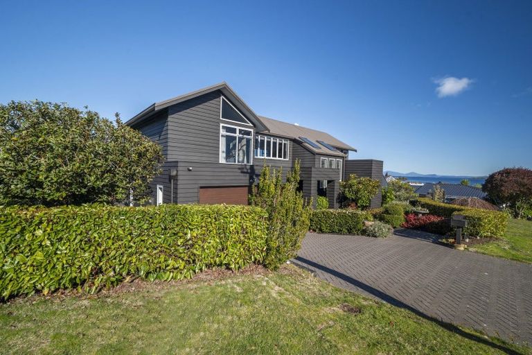 Photo of property in 23 Shepherd Road, Waipahihi, Taupo, 3330
