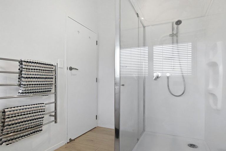 Photo of property in 2/415 Port Road, Whangamata, 3620