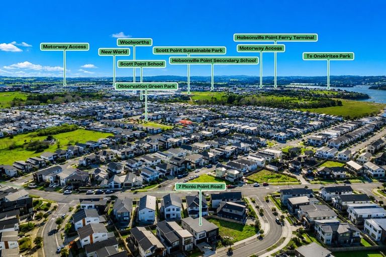 Photo of property in 7 Picnic Point Road, Hobsonville, Auckland, 0616