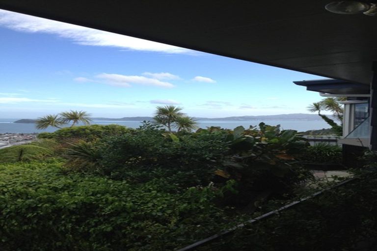 Photo of property in 92c Dowse Drive, Maungaraki, Lower Hutt, 5010