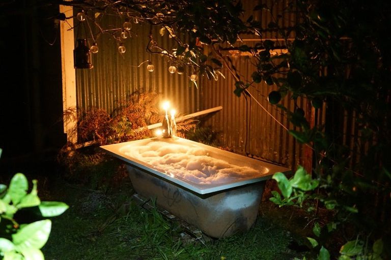 Photo of property in 3 Greenfield Street, Hector, 7822