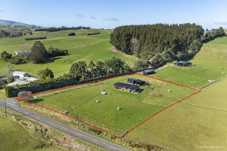 Photo of property in 336 Valley Road, Colyton, 4775