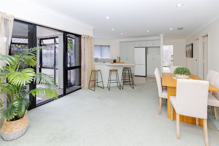 Photo of property in 14 Moreland Avenue, Pukete, Hamilton, 3200