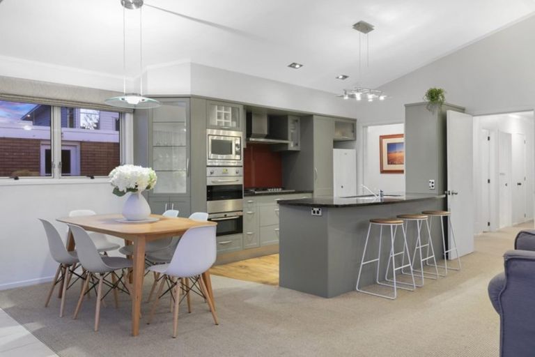 Photo of property in 31 Rewarewa Place, Matua, Tauranga, 3110