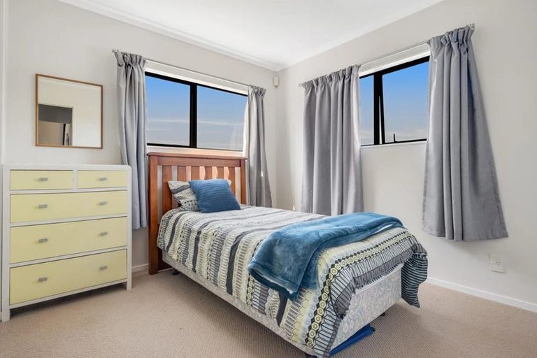 Photo of property in 169 Gills Road, Half Moon Bay, Auckland, 2014