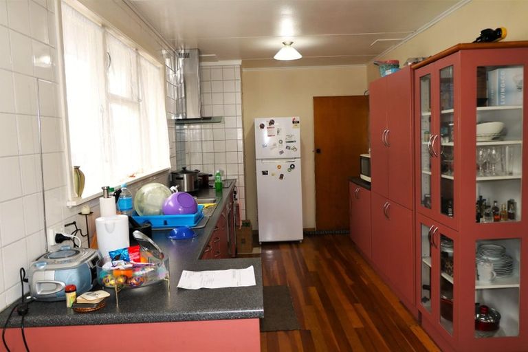 Photo of property in 41 Wise Street, Wainuiomata, Lower Hutt, 5014