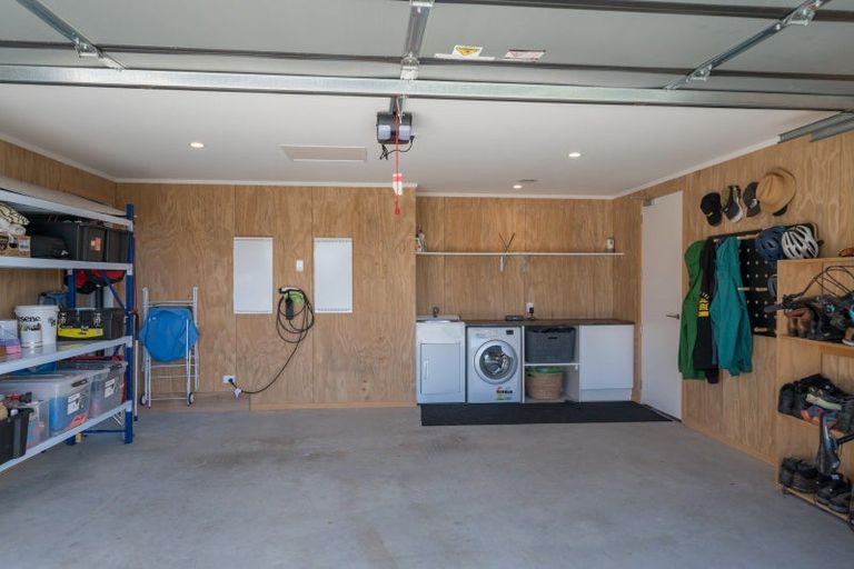 Photo of property in 5 Esher Lane, Richmond, 7020