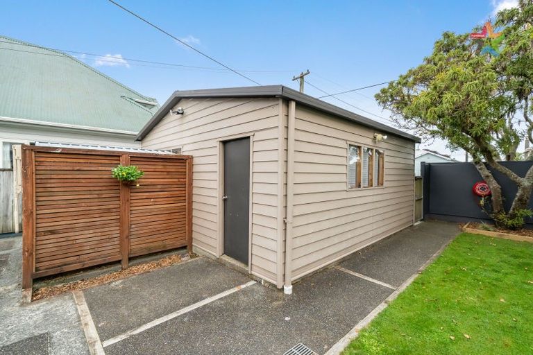 Photo of property in 51 Bristol Square, Hutt Central, Lower Hutt, 5010