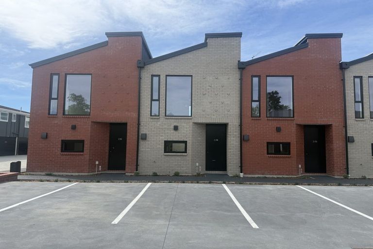 Photo of property in 88 Holly Road, St Albans, Christchurch, 8014