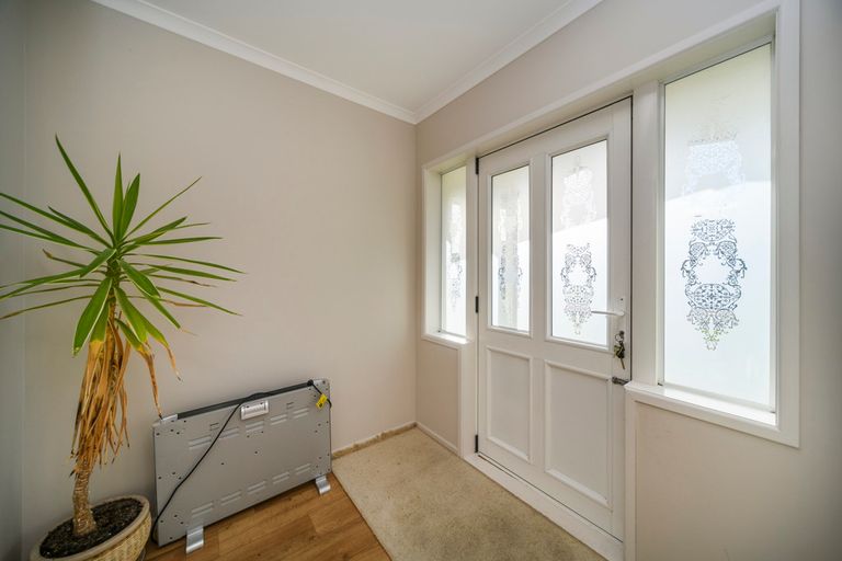 Photo of property in 93 Parnell Heights, Kelvin Grove, Palmerston North, 4414