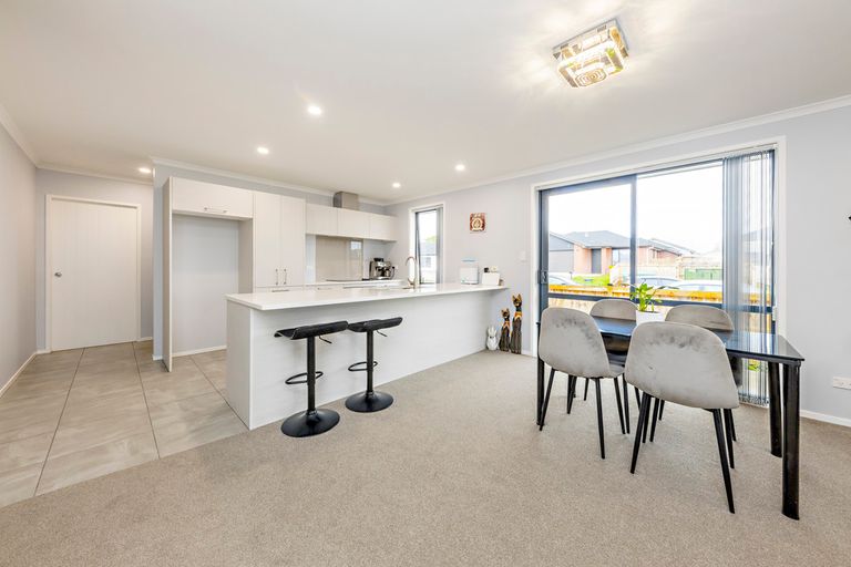 Photo of property in 51 Tawhiti Road, Pukekohe, 2120