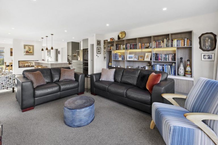 Photo of property in 30 Mount Linton Avenue, Wanaka, 9305