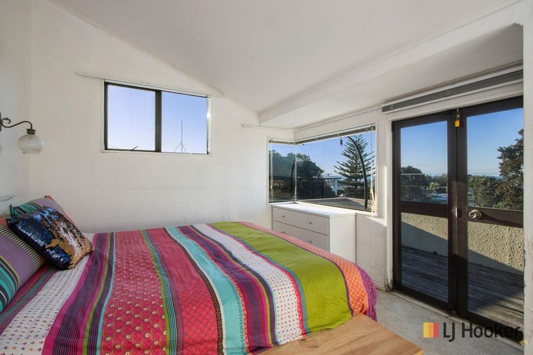 Photo of property in 196 Seaforth Road, Waihi Beach, 3611