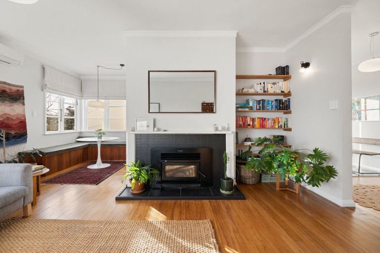 Photo of property in 16 Plunket Terrace, Hamilton East, Hamilton, 3216